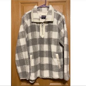 Ambercrombie and Fitch Pullover